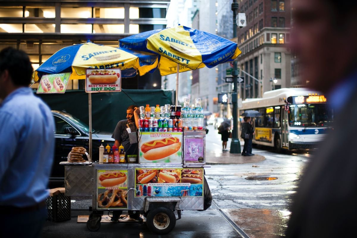 New York’s Most Iconic Foods (and Where to Try Them)